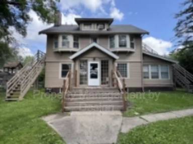 Main picture of 2931 Kingman Blvd