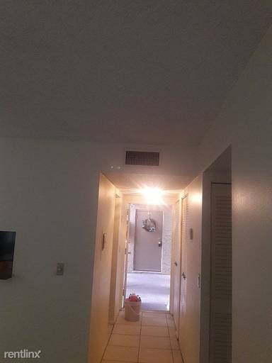 Main picture of 3050 E Sunrise Lakes Dr