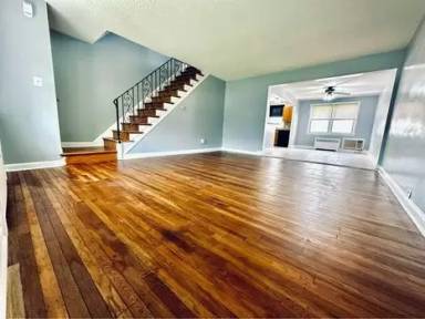Main picture of 809 Fairfax Rd