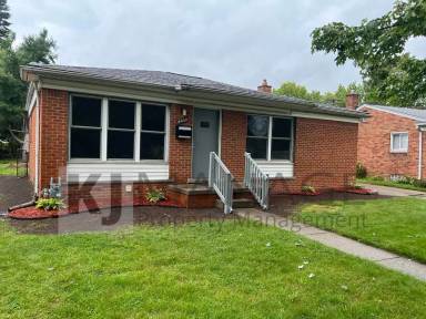 Main picture of 8430 Dudley St