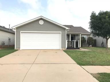 Main picture of 1809 NW 146th Ter