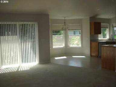 Main picture of 229 Cypress St