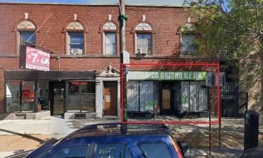 Main picture of 3440 W Fullerton Ave