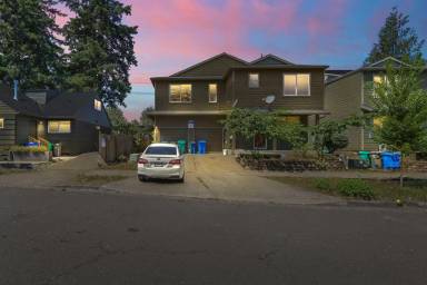 Main picture of 3749 SE 127th Pl