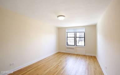 Main picture of 7410 Ridge Blvd