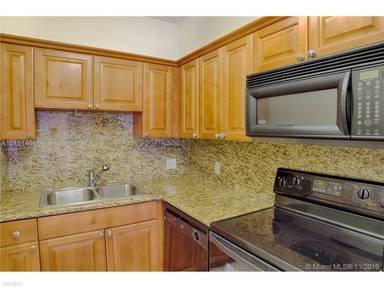 Main picture of 322 Madeira Ave