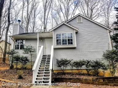 Main picture of 2940 The Trail Rd