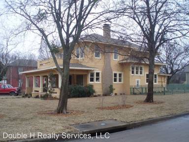 Main picture of 1615 H Ave