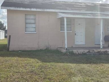 Main picture of 406 SW 2nd St