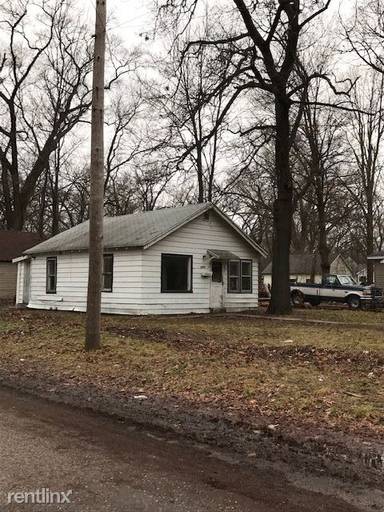 Main picture of 3237 Sanford St