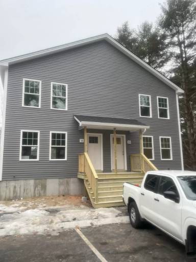 Main picture of 20 Cardinal Ln