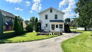 Main picture of 853 Martin Ave