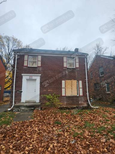 Main picture of 15491 Seymour St