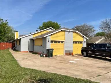 Main picture of 605 Luther Dr