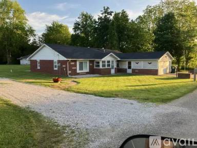 Main picture of 9370 E 2100 North Rd