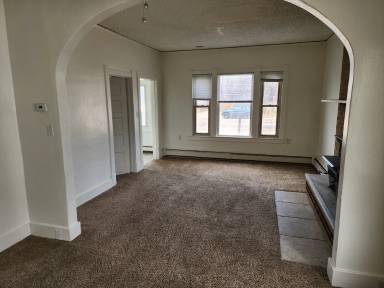 Main picture of 711 W 28th St