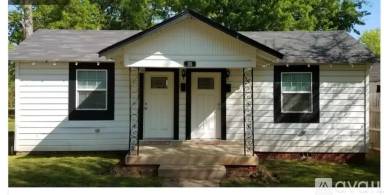 Main picture of 105 Northcutt Ave