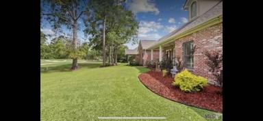 Main picture of 23807 Monarch Pt