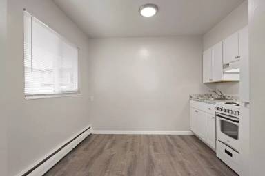 Main picture of 503 Mill St