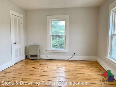 Main picture of 279 River St