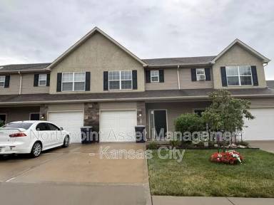 Main picture of 3839 NW 94th St