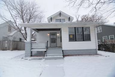 Main picture of 4535 14th Ave