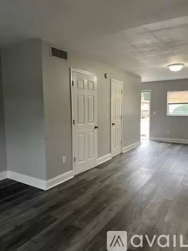 Main picture of 501 E Columbus Dr