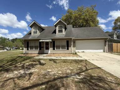 Main picture of 36 Country Walk Dr