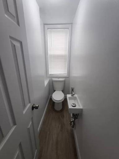 Main picture of 4100 Barnes Ave