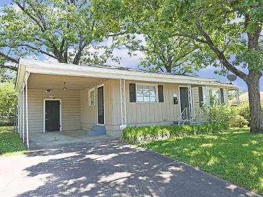 Main picture of 1523 N Mississippi St