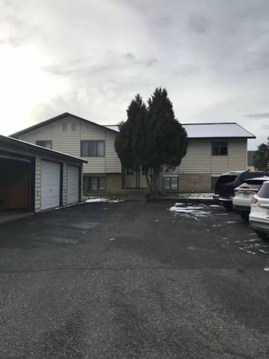 Main picture of 1520 W Koch St