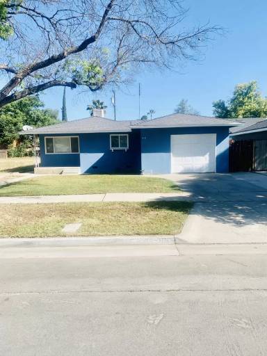 Main picture of 955 E Fountain Way