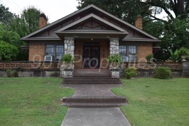 Main picture of 1701 Tutwiler Ave