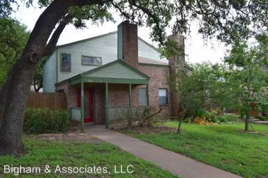 Main picture of 7825 Beauregard Cir