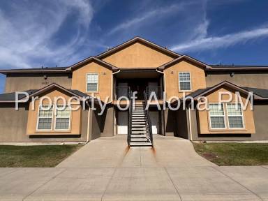 Main picture of 1027 W Pine Ave