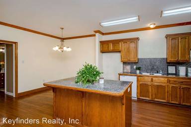 Main picture of 1819 Stonegate Ct
