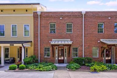 Main picture of 2409 Spring Creek Blvd NE