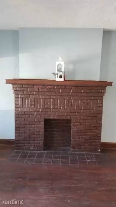 Main picture of 1190 S Champion Ave