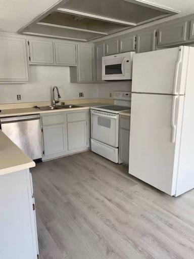 Main picture of 449 Mesa Blvd