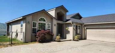 Main picture of 101 Long Dr