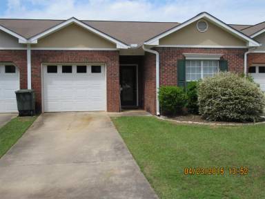 Main picture of 111 Woodmere Dr