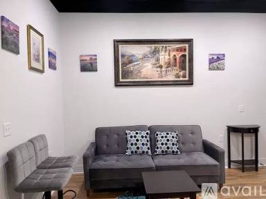 Main picture of 293 Plus Park Blvd