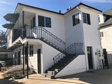 Main picture of 4208 Fanuel St