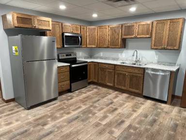 Main picture of 515 N Riverfront Dr