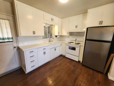 Main picture of 360 West Ave