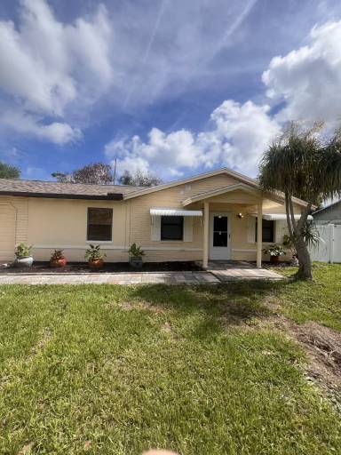 Main picture of 2796 Lancaster Rd