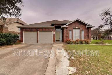 Main picture of 8200 Edgemoor Pl