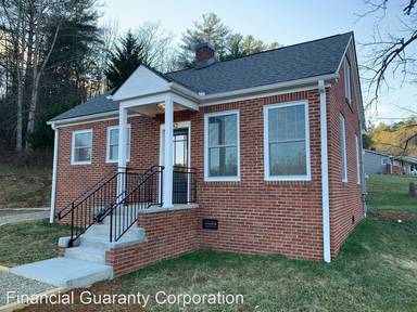 Main picture of 82 Cashiers Valley Rd