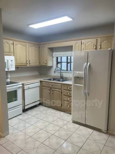 Main picture of 118 Springwood Cir