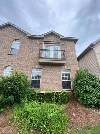Main picture of 1054 Runningvine Ln